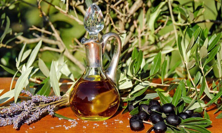 Olive Oil Dream Meaning : What Does It Mean ?