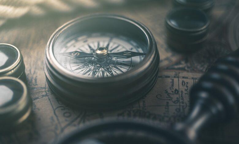 Compass Dream Meaning : What Does It Mean ?