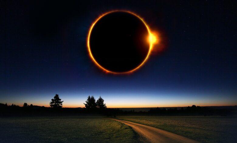 Eclipse Dream Meaning : What Does It Mean ?