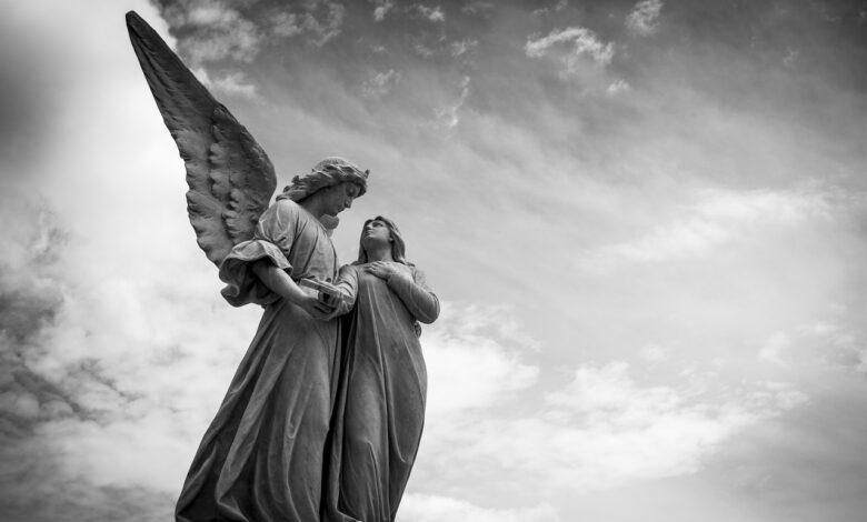 Angel Dream Meaning and Interpretation